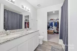 139 Jo Creek Ln, Harmony, NC 28634 - Photo 5