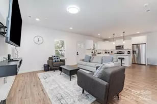 2513 Pruitt St, Charlotte, NC 28208 - Photo 5