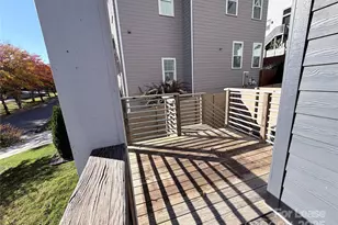 2009 Hamorton Pl, Charlotte, NC 28205 - Photo 5