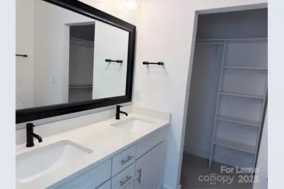 2009 Hamorton Place, Charlotte, NC 28205 - Photo 9