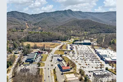 510 Nc 9 Highway, Black Mountain, NC 28711 - Photo 9