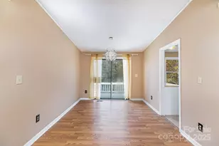 11031 Mallard Crossing Dr, Charlotte, NC 28262 - Photo 9