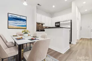 611 Garden District Dr, Charlotte, NC 28202 - Photo 5