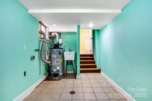 145 Beverly Rd, Asheville, NC 28805 - Photo 35