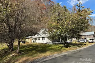2812 Bald Mountain Rd, Burnsville, NC 28714 - Photo 15