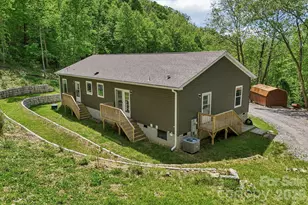 590 Willow Ln, Marshall, NC 28753 - Photo 27