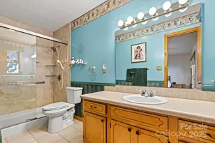 6072 Lookout Heights Dr, Claremont, NC 28610 - Photo 19