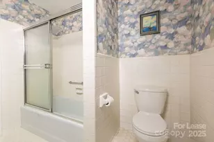 102 Arbor Ln, Hendersonville, NC 28791 - Photo 27