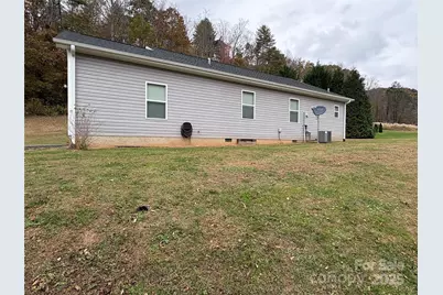 10 Scarlett Ridge Drive, Marshall, NC 28753 - Photo 7