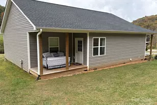 10 Scarlett Ridge Dr, Marshall, NC 28753 - Photo 9