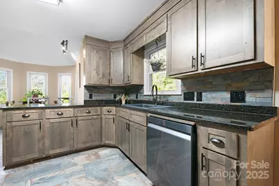 4441 Snyders Way, Lenoir, NC 28645 - Photo 5