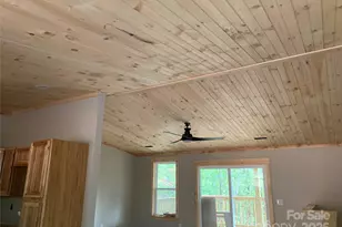 212 Brigsy Ln, Whittier, NC 28789 - Photo 11