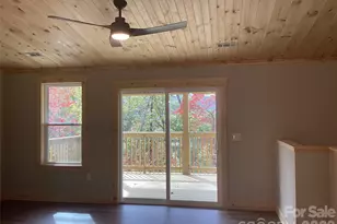 212 Brigsy Ln, Whittier, NC 28789 - Photo 13