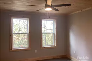 212 Brigsy Ln, Whittier, NC 28789 - Photo 29