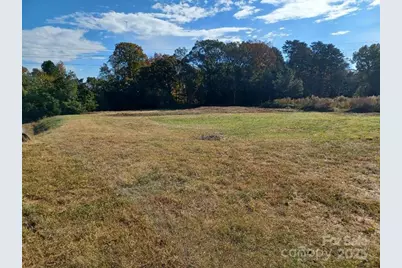 000 Golf Course Road, Columbus, NC 28722 - Photo 7