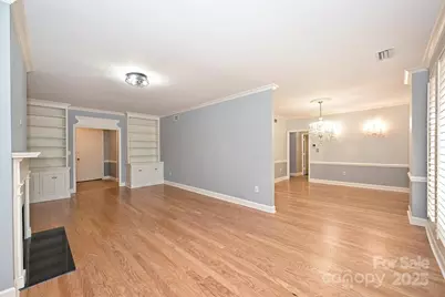 924 Cherokee Road, Charlotte, NC 28207 - Photo 5