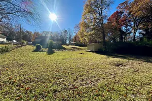 1116 W Davidson Ave, Gastonia, NC 28052 - Photo 3