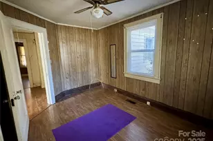 1116 W Davidson Ave, Gastonia, NC 28052 - Photo 11