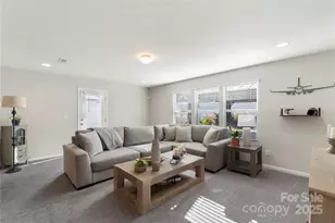 876 Newfound Hollow Dr, Charlotte, NC 28214 - Photo 21