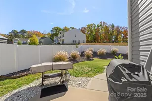 876 Newfound Hollow Dr, Charlotte, NC 28214 - Photo 35