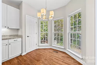 6631 Harburn Forest Drive, Charlotte, NC 28269 - Photo 13
