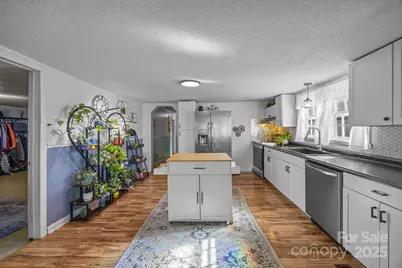 1400 Johnston Street, Gastonia, NC 28054 - Photo 7