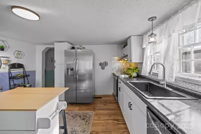 1400 Johnston Street, Gastonia, NC 28054 - Photo 9