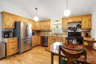 209 Glendale Ave, Asheville, NC 28803 - Photo 9