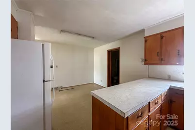 1910 Midwood Drive, Albemarle, NC 28001 - Photo 5