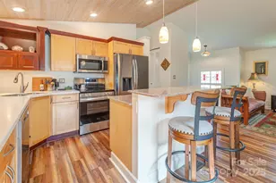 1 Parkway Loop Rd, Asheville, NC 28803 - Photo 11