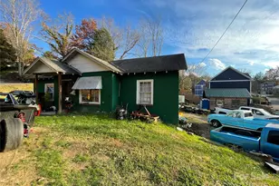 130 Lookout Rd, Asheville, NC 28804 - Photo 9