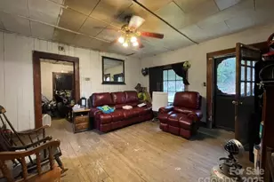 130 Lookout Rd, Asheville, NC 28804 - Photo 13