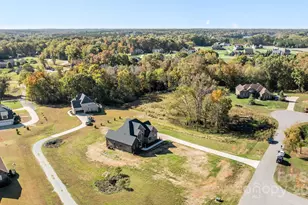 2003 Duntov Dr, Monroe, NC 28110 - Photo 43