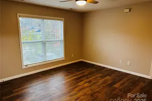 237 Camelot Dr, Waynesville, NC 28786 - Photo 7