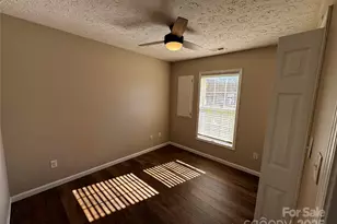 237 Camelot Dr, Waynesville, NC 28786 - Photo 17