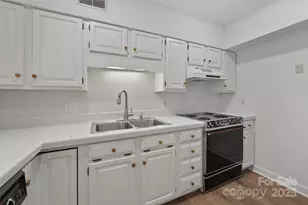 7429 Ashfield Ct, Charlotte, NC 28226 - Photo 15