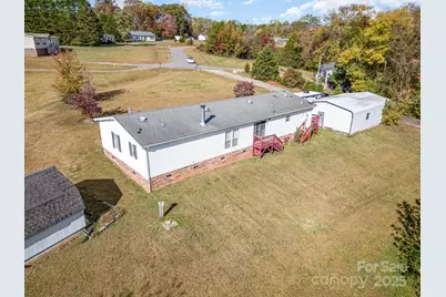 339 Howard Norton Drive, Hiddenite, NC 28636 - Photo 25