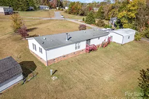 339 Howard Norton Dr, Hiddenite, NC 28636 - Photo 25