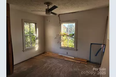 107 Bradley Street, Asheville, NC 28806 - Photo 7