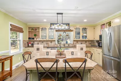 13704 Woody Point Road, Charlotte, NC 28278 - Photo 3