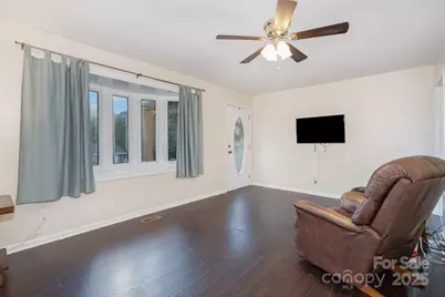 512 Ralphs Boulevard, Gastonia, NC 28052 - Photo 5