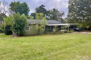 557 Falls Ave, Granite Falls, NC 28630 - Photo 1