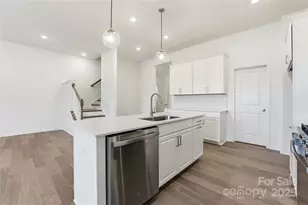 105 Silver Fleet Dr, Indian Trail, NC 28079 - Photo 3