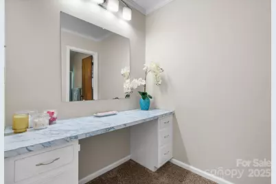 3520 20th Avenue NE, Hickory, NC 28601 - Photo 17