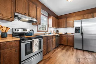 3520 20th Ave NE, Hickory, NC 28601 - Photo 11