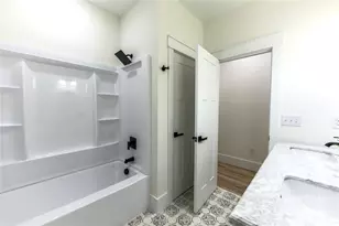 409 19th Ave Cir NW, Hickory, NC 28601 - Photo 31