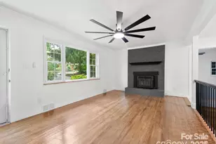 28 Pine Ln, Asheville, NC 28806 - Photo 7