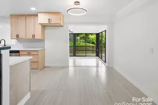 28 Pine Ln, Asheville, NC 28806 - Photo 11