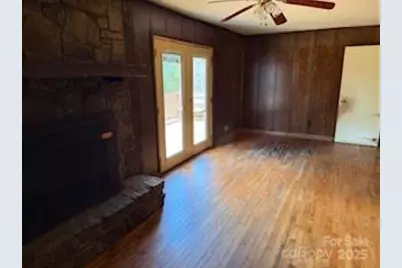 220 Georgetown Road, Lenoir, NC 28645 - Photo 5