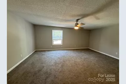 604 E Iredell Avenue #8, Mooresville, NC 28115 - Photo 9